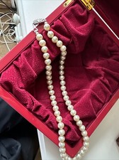 VINTAGE POMPADOUR  Pearl Necklace Fancy Diamante Clasp