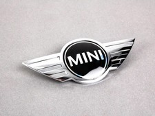 MINI Bonnet Emblem Badge R50
