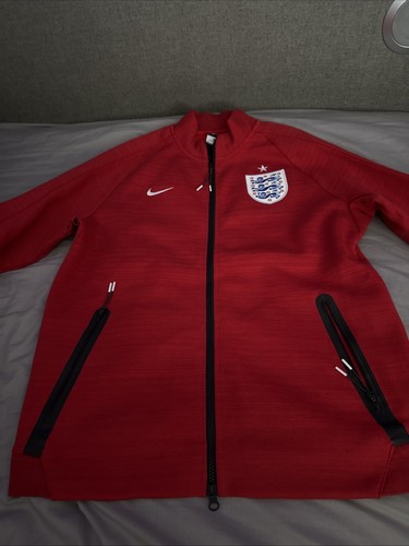Nike football jumper medium - nike,