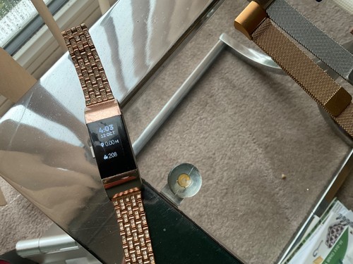 Fitbit charge watch - watch, +