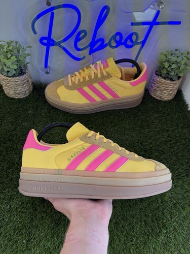 Women yellow and pink - yellow,