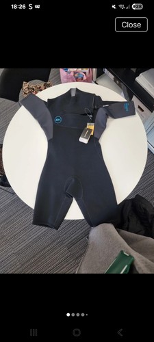 Bnwt mens darkine wetsuit - bnwt,