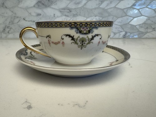Noritake china mayfair gold - china,