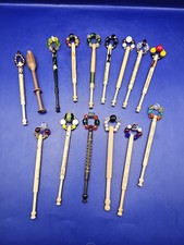 15 wooden decorated lace