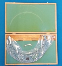 Draper Precision Instruments Outside Micrometer. 303-111. Range 250-275mm. New