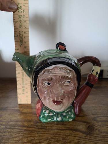 Beswick teapot sairy gamp - sairy,
