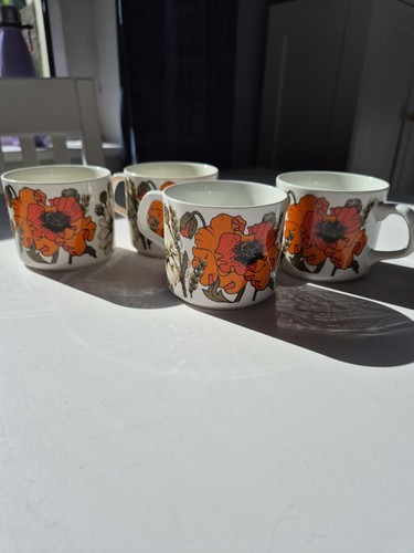 Meakin studio pottery - g,