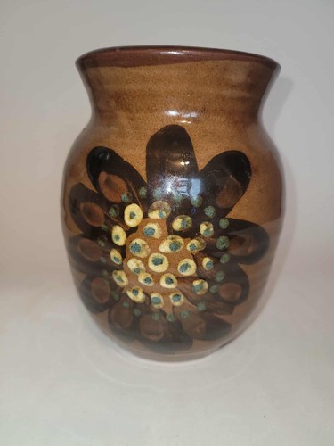 Jean hampton pottery vase - jean,