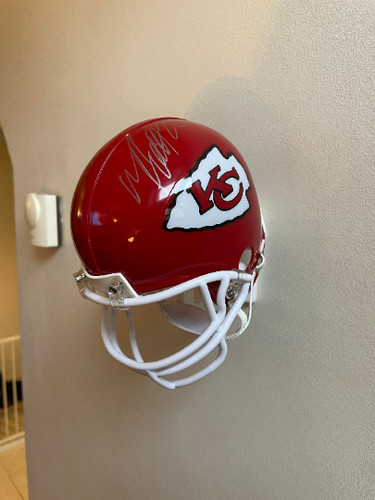 Mini helmet wall mounted - mounted,