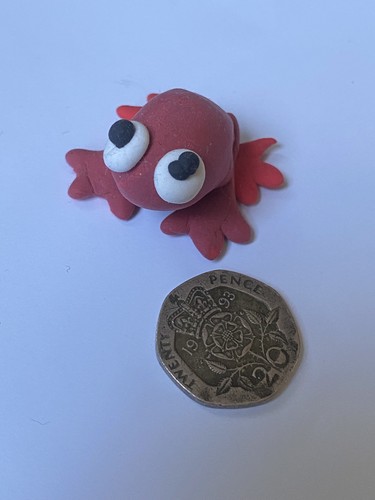 Desk pet pink frog - desk,