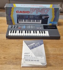 Casio PT-87 Mini Electronic Keyboard Casiotone + ROM RO-551, Box, Instructions