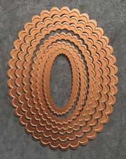 Scalloped ovals nesting