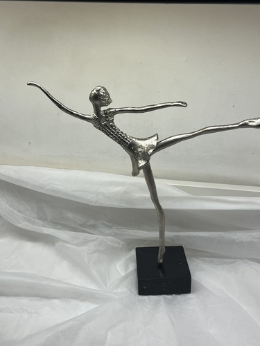 Contemporary ballerina - contemporary,