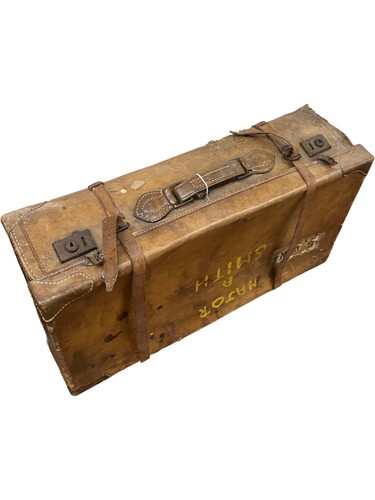 Retro leather suitcase 1930s - suitcase,