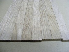 Oak hardwood wood strips