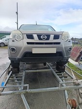 Nissan x-trail Breaking all