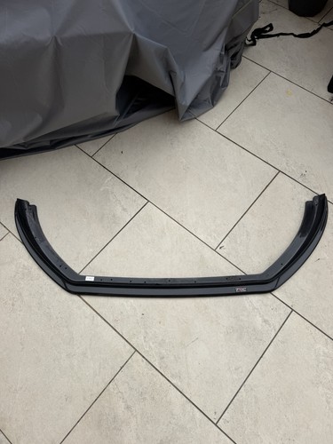 Triple composites ford - composites,