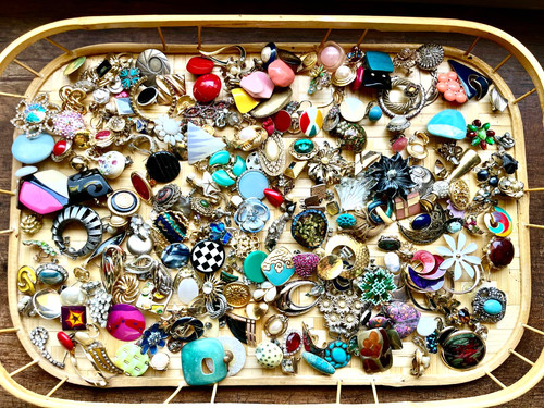 Vintage single earring lot - earring,