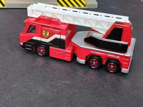 Tomica tomy turntable ladder - tomica,