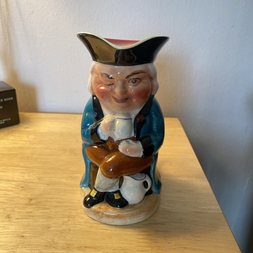 Burlington ware the winker - burlington, winker'