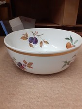 Royal Worcester Evesham Large