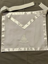 Masonic White Apron Past