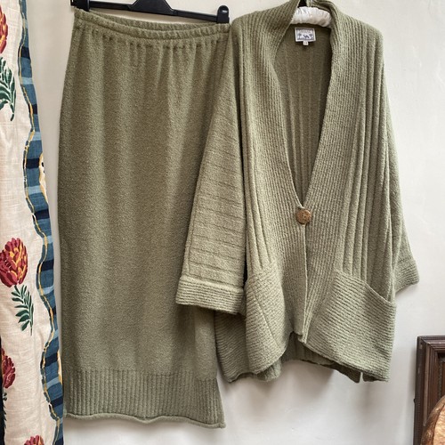 Sahara pale khaki green - pale,