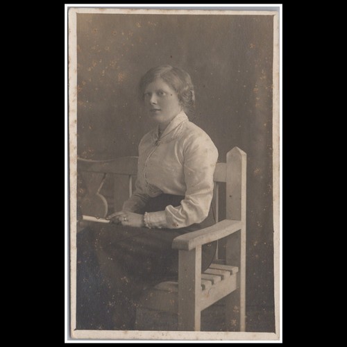 Vintage portrait young - vintage,