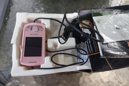 Samsung e2550 mobile phone - gt-e2550,