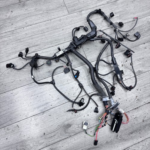 Bmw series e82 - 1, engine
