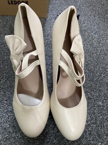 Women heeled shoes size 8 - women's,