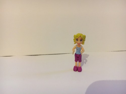 Polly pocket wheels race - polly,