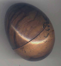 VINTAGE TREEN OVOID BOX AND