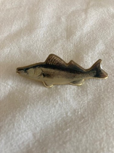 Lovely zander badge - a,