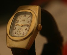 Very rare serviced men's