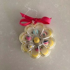 Claire's Accessories Daisy Box Ring Set