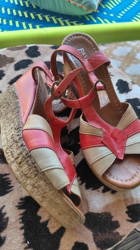 Pavers leather wedge sandals - pavers,