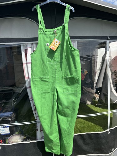 Lucy and yak green - and,