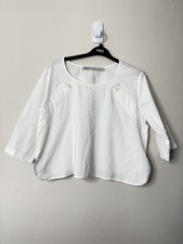 Rundholz Top Size Large White Button Round Neck 3/4 Sleeve Lagenlook