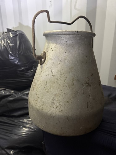 Milk churn - milk,