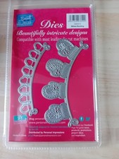 Christmas Mitten Bunting 2 Metal Dies by Sweet Dixie