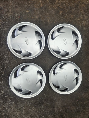 Ford fiesta mk3 wheel trims - wheel,
