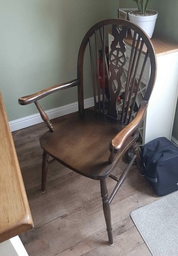 Antique windsor wheelback - x,