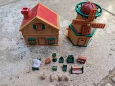 Sylvanian Families Pocket Vintage Little World House, Windmill & Accessories