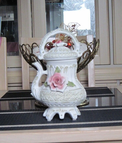 Vintage italian capodimonte - vintage,