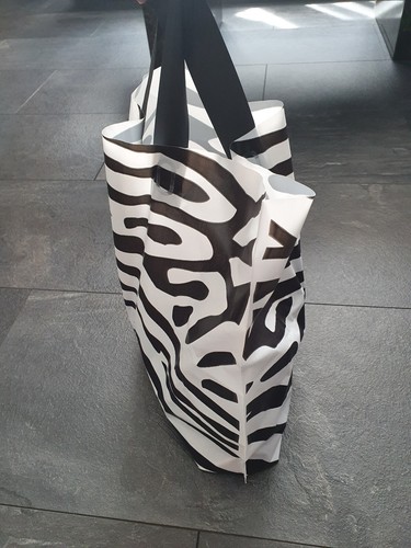 50x zebra print strong plastic - zebra,