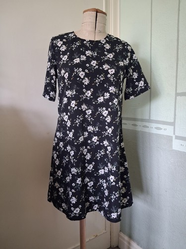 Ladies size floral mini - size,