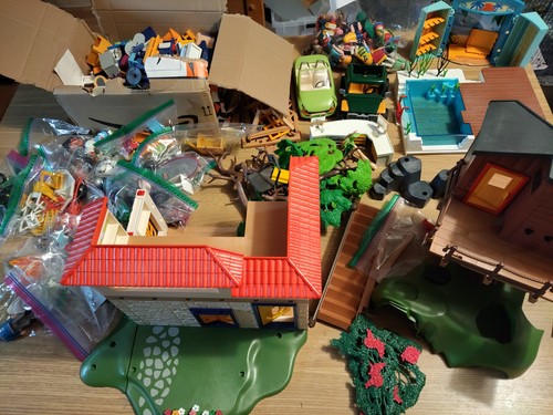 Massive playmobil job lot - massive,