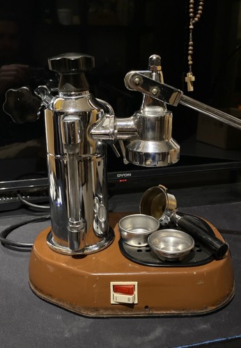 Pavoni europicola hand - pavoni,