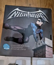 DC DIRECT NIGHTWING Miniature Porcelain Statue #0841/3200 Batman